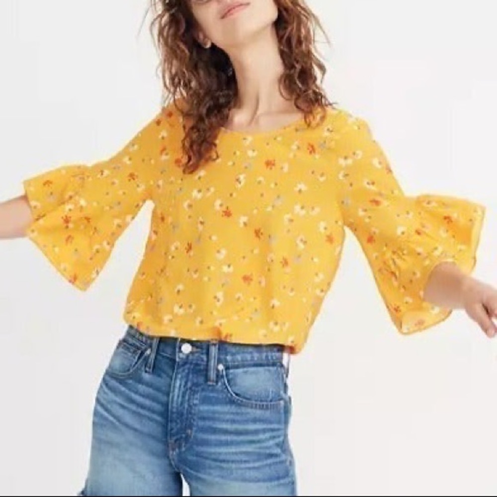 L // Madewell Yellow Painted Carnation Floral Silk Ruffle Sleeve Blouse